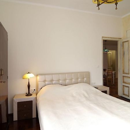 Art Guesthouse Vintage Бургас Экстерьер фото